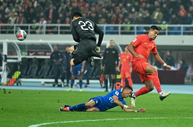 CBA直播-王大雷高准翼锁定主力位置 高天意单后腰独木难支