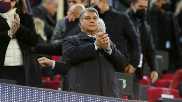 体育-拉波尔塔：我对梅西有亏欠 愿他与巴萨“未完待续”