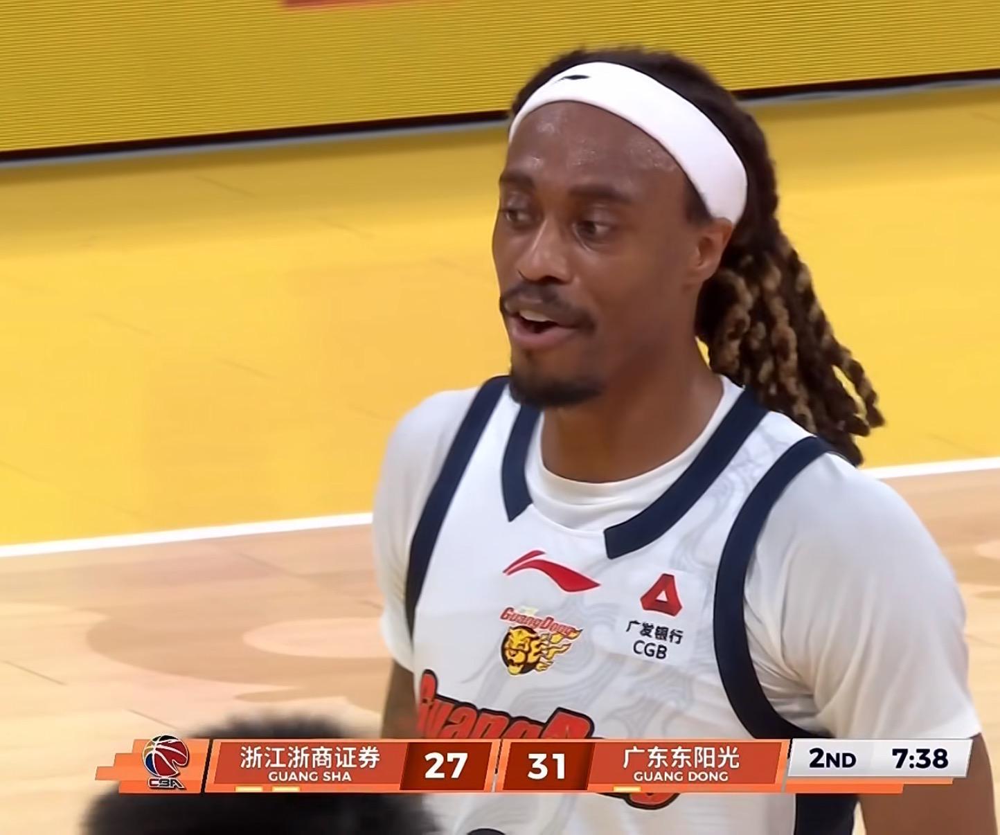 赛事直播-随着广东赢球、北京落败，CBA又乱了！广东重回第三，北京第四